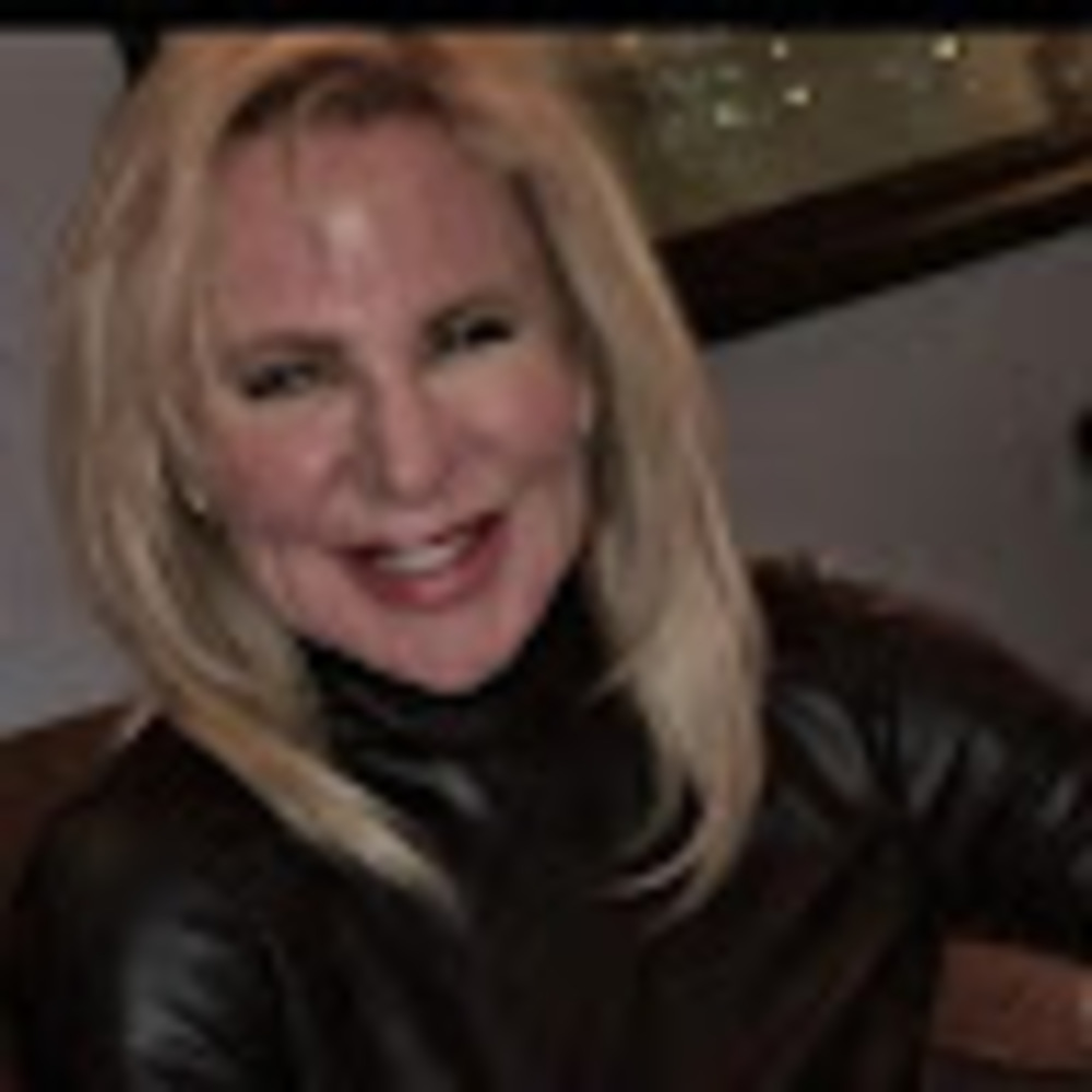 Meet your Posher, Lisa m